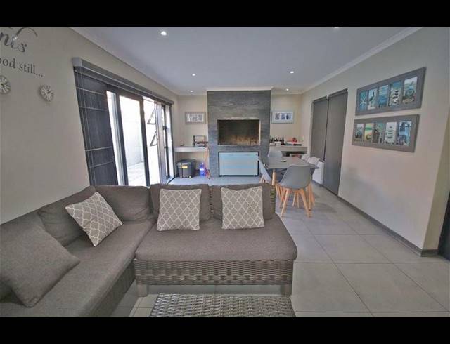 4 BEDROOM HOUSE FOR SALE IN KLEINBOSCH